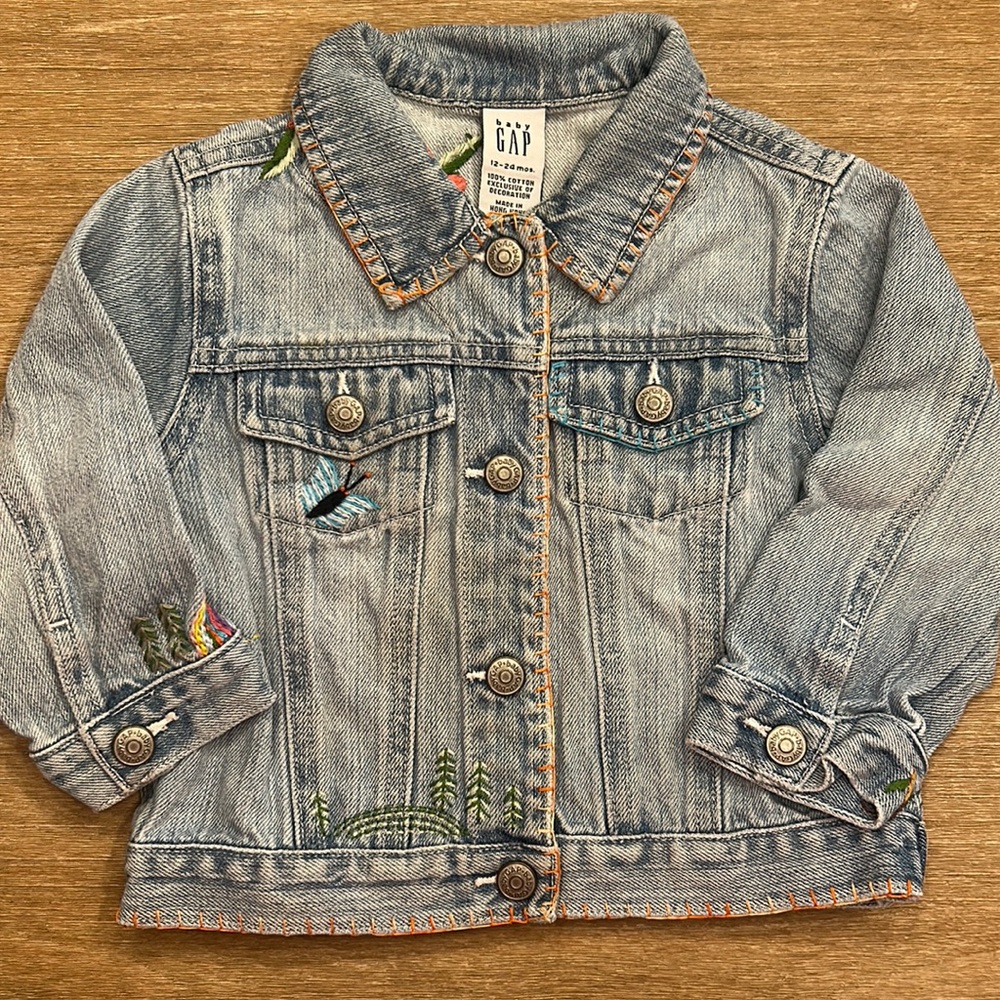 Girls size 12 to 24 months, Gap, embroidered jean jacket